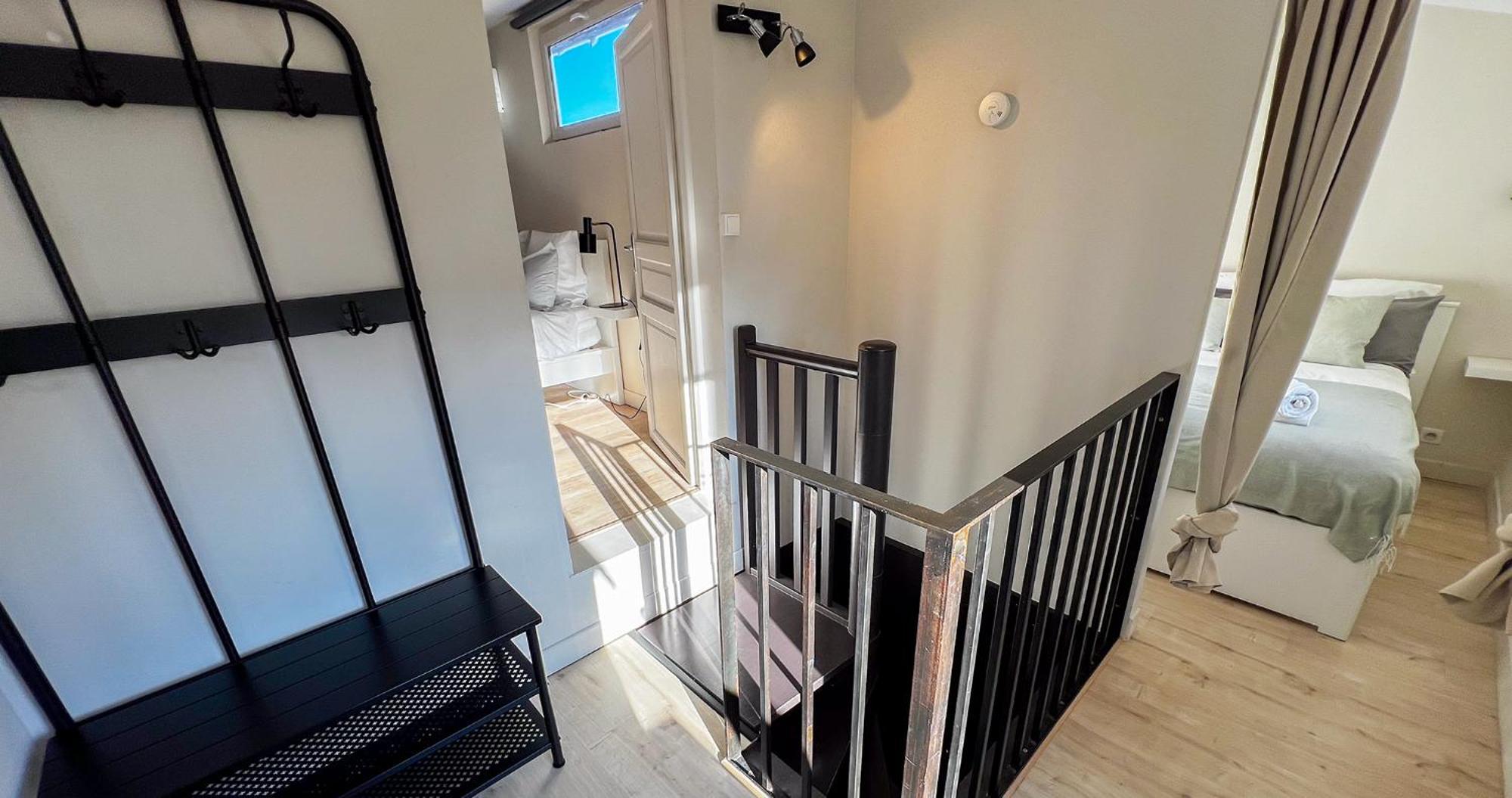 Ferienwohnung Ac - Private Exterior - Au Pied Du Palais Des Papes! Avignon Exterior foto